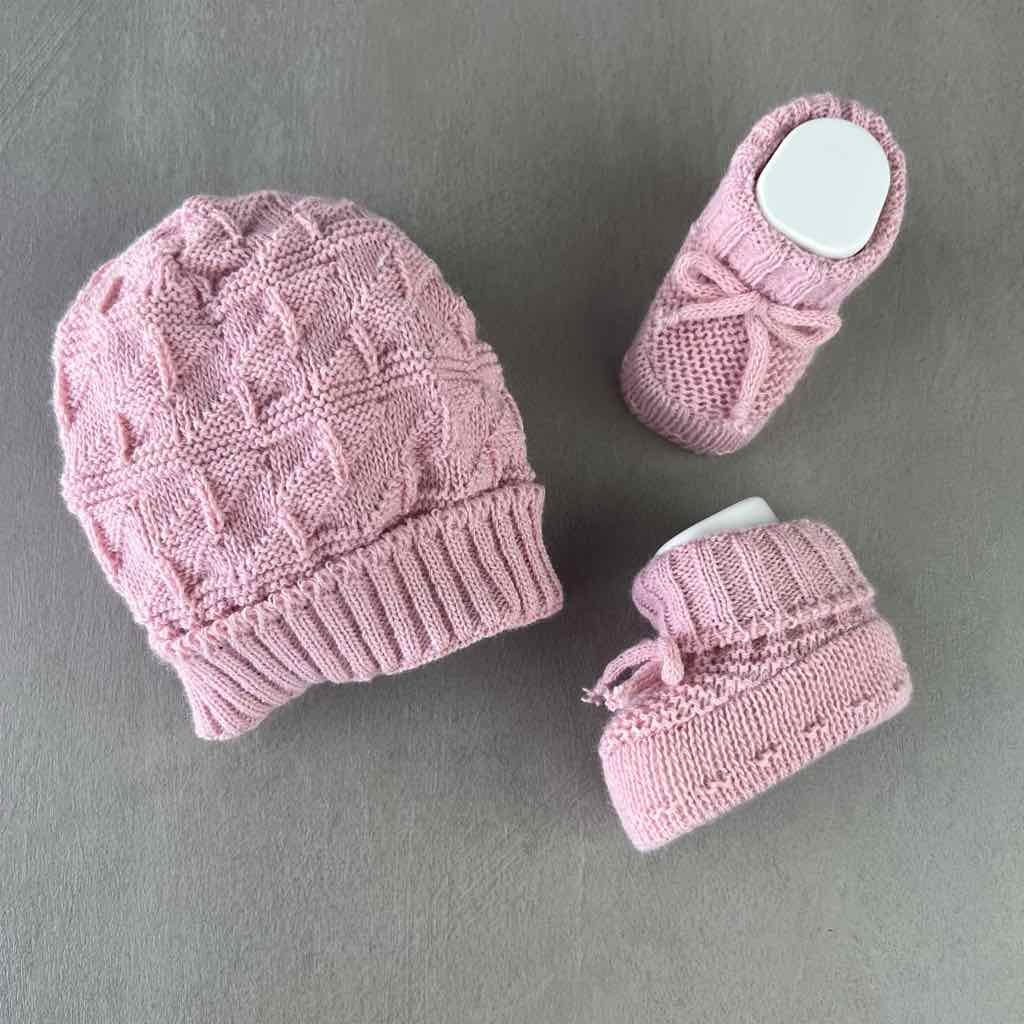 Set Cappello+Scarpe in Misto Lana 0/3 Mesi