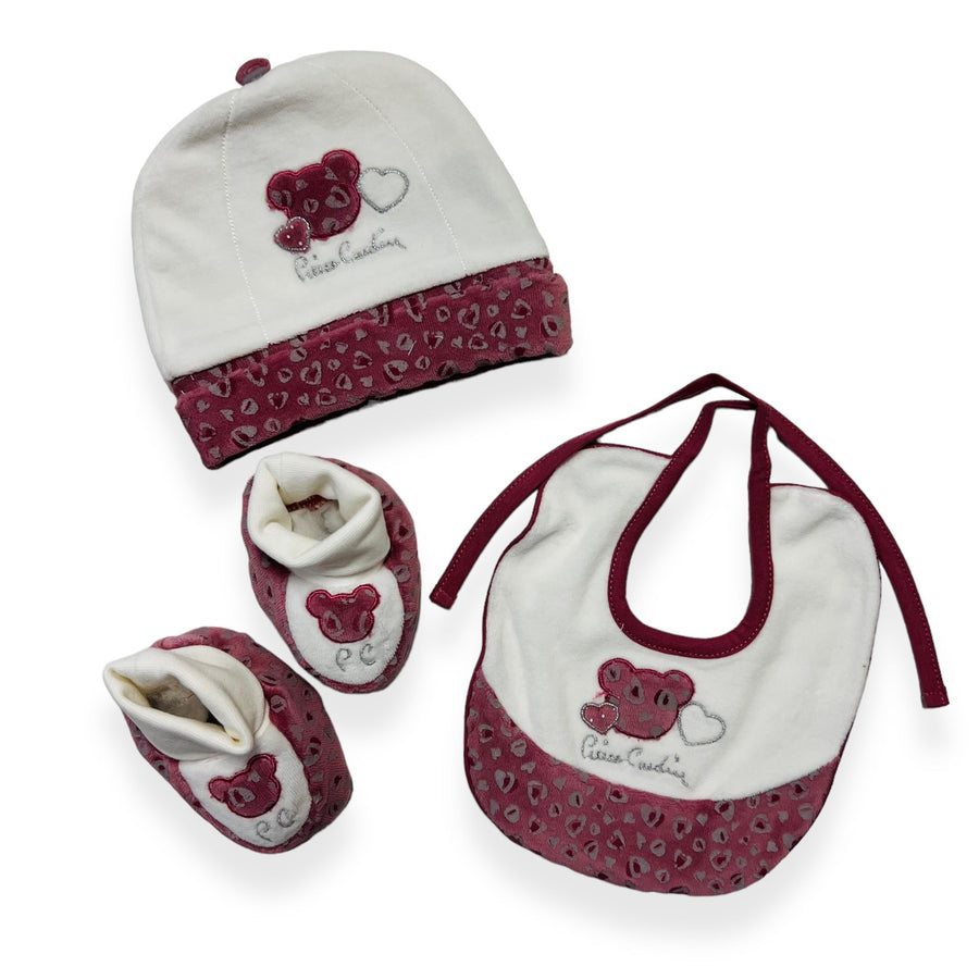 Set in Ciniglia Cappello+scarpe+bavetta